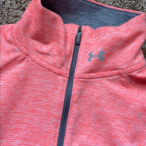 Under Armour Fitted Quarter Zip Jacket.🌀 - Picture 2 of 4